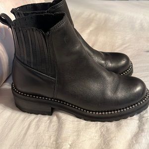 Ankle boots